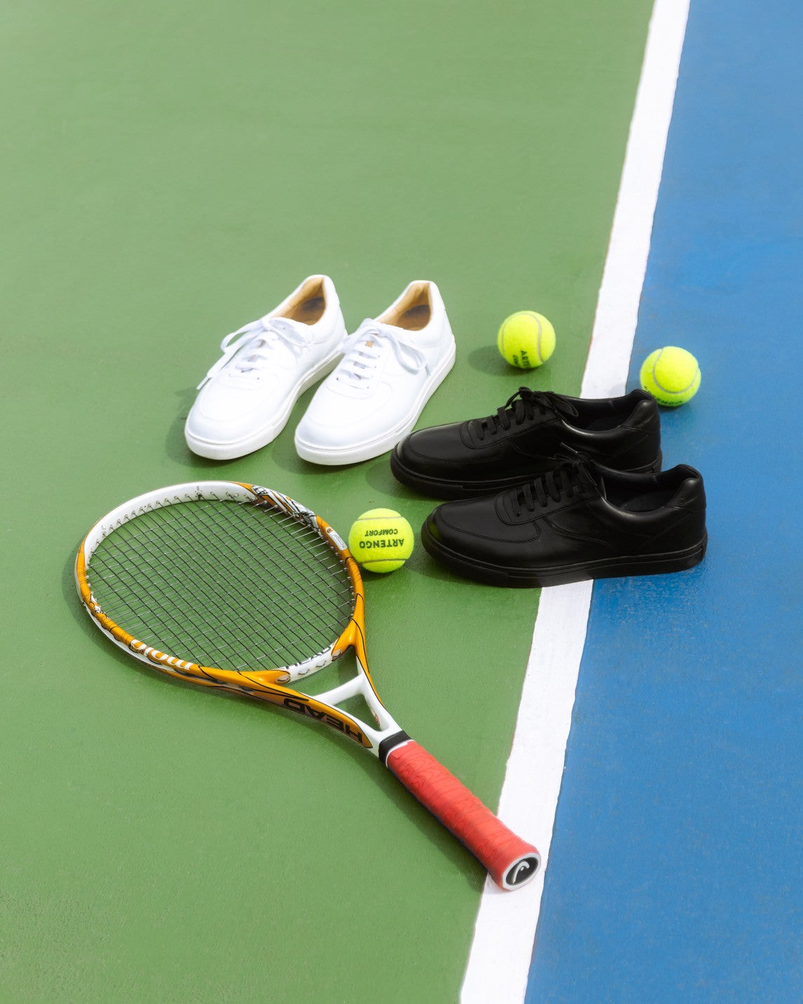 Forma Sneaker - White, Black