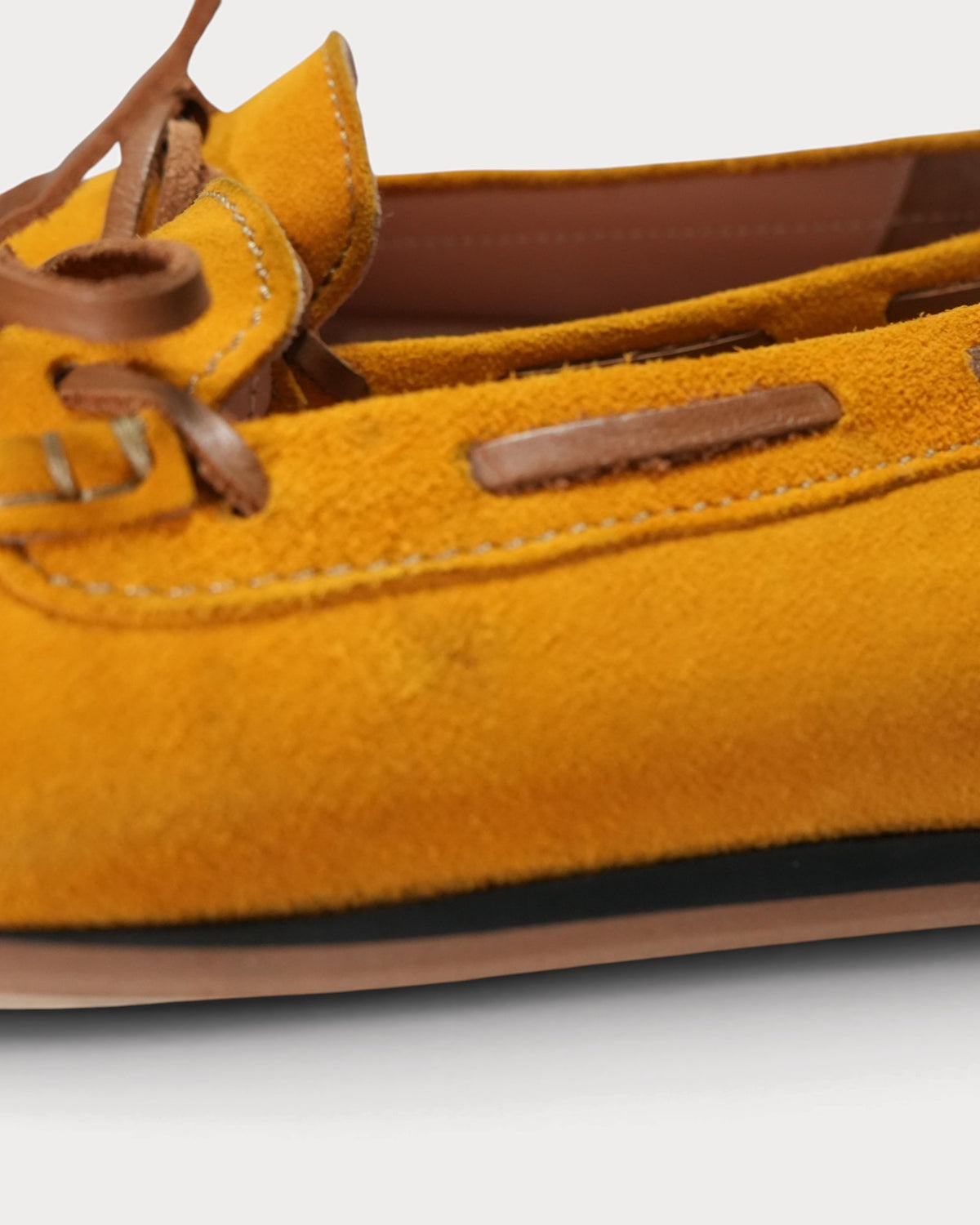 The New Loafer · Yellow · Archive No.0836