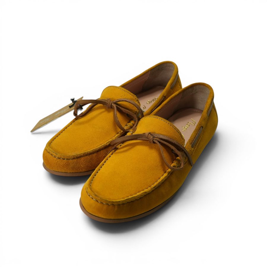 The New Loafer Lady — Yellow · Archive No.0849