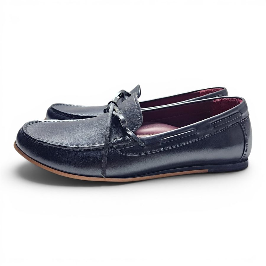 The New Loafer — Black · Archive No.0946