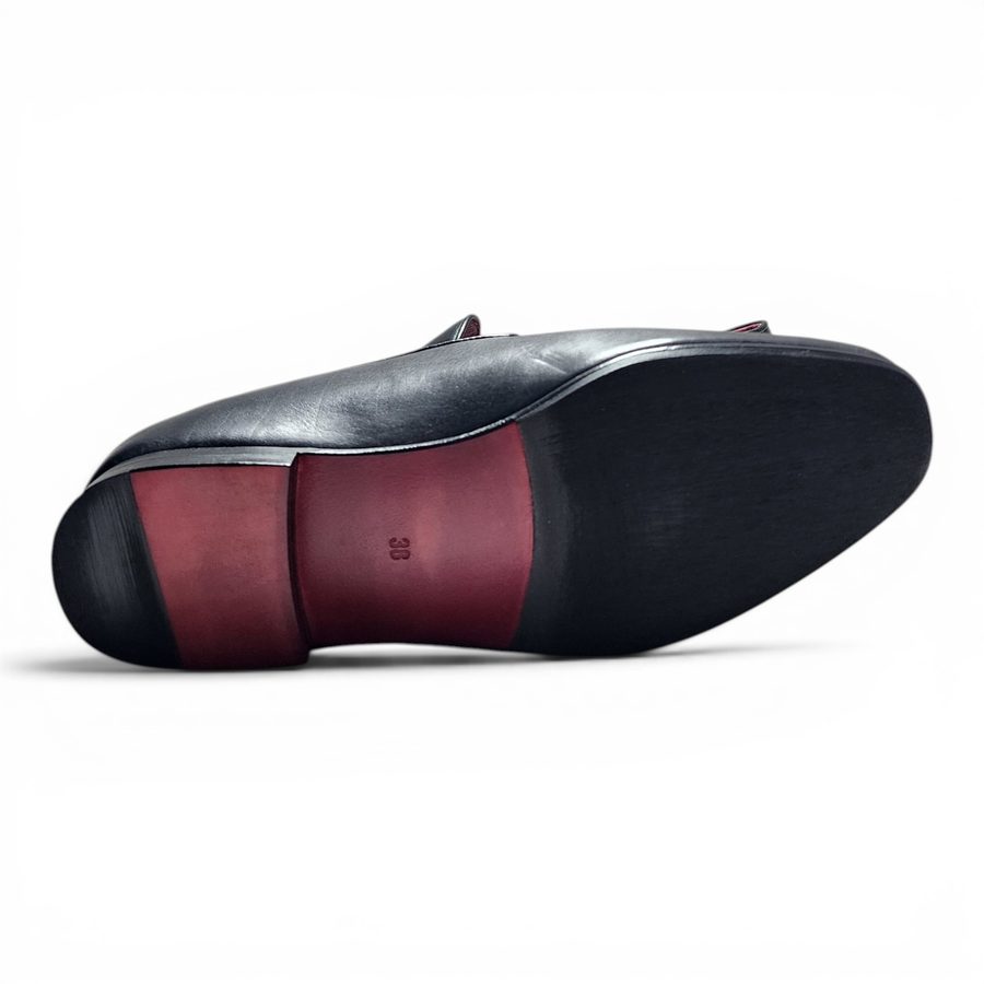 Slipper — Black (Crust) · Archive No.1161