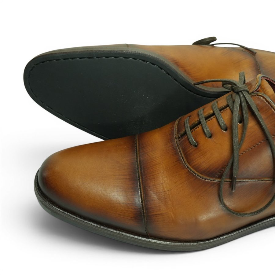 MP Captoe Oxford — Tobacco (Calf) · Archive No.1679