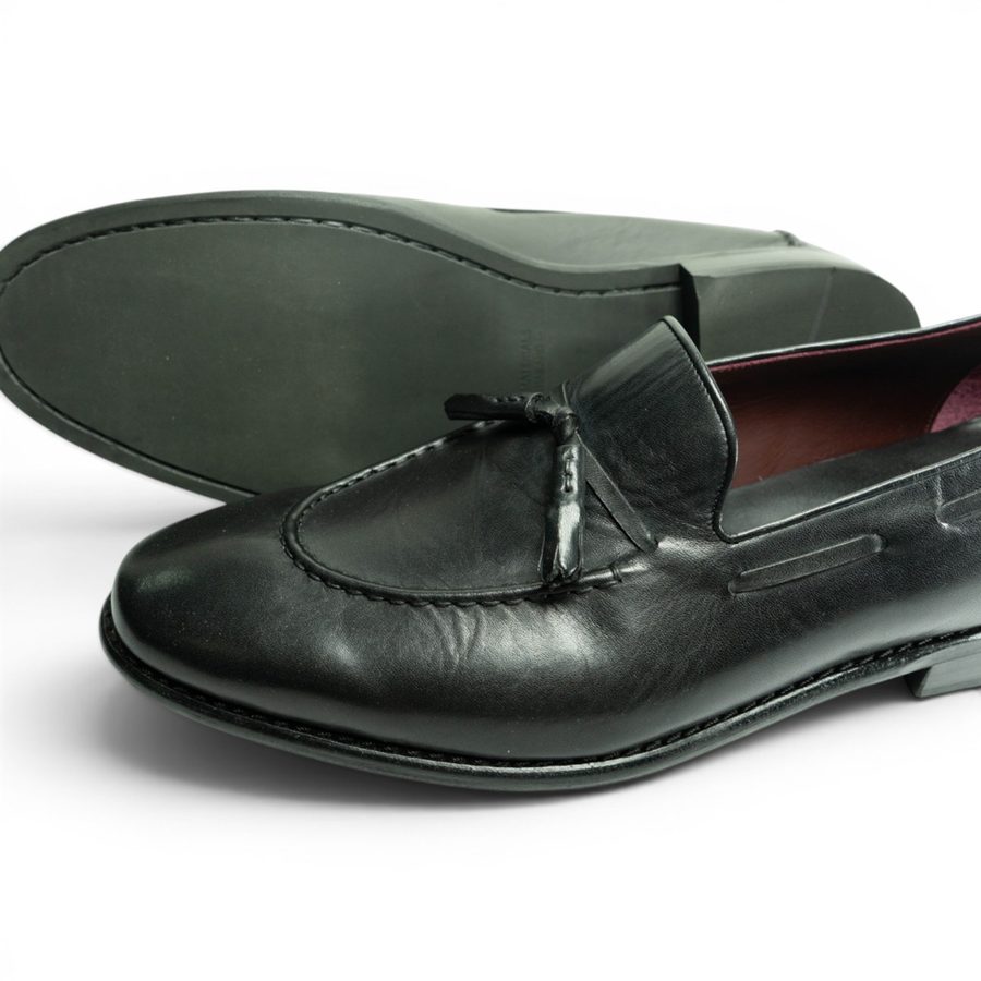Tassel Loafer — Black · Archive No.1778