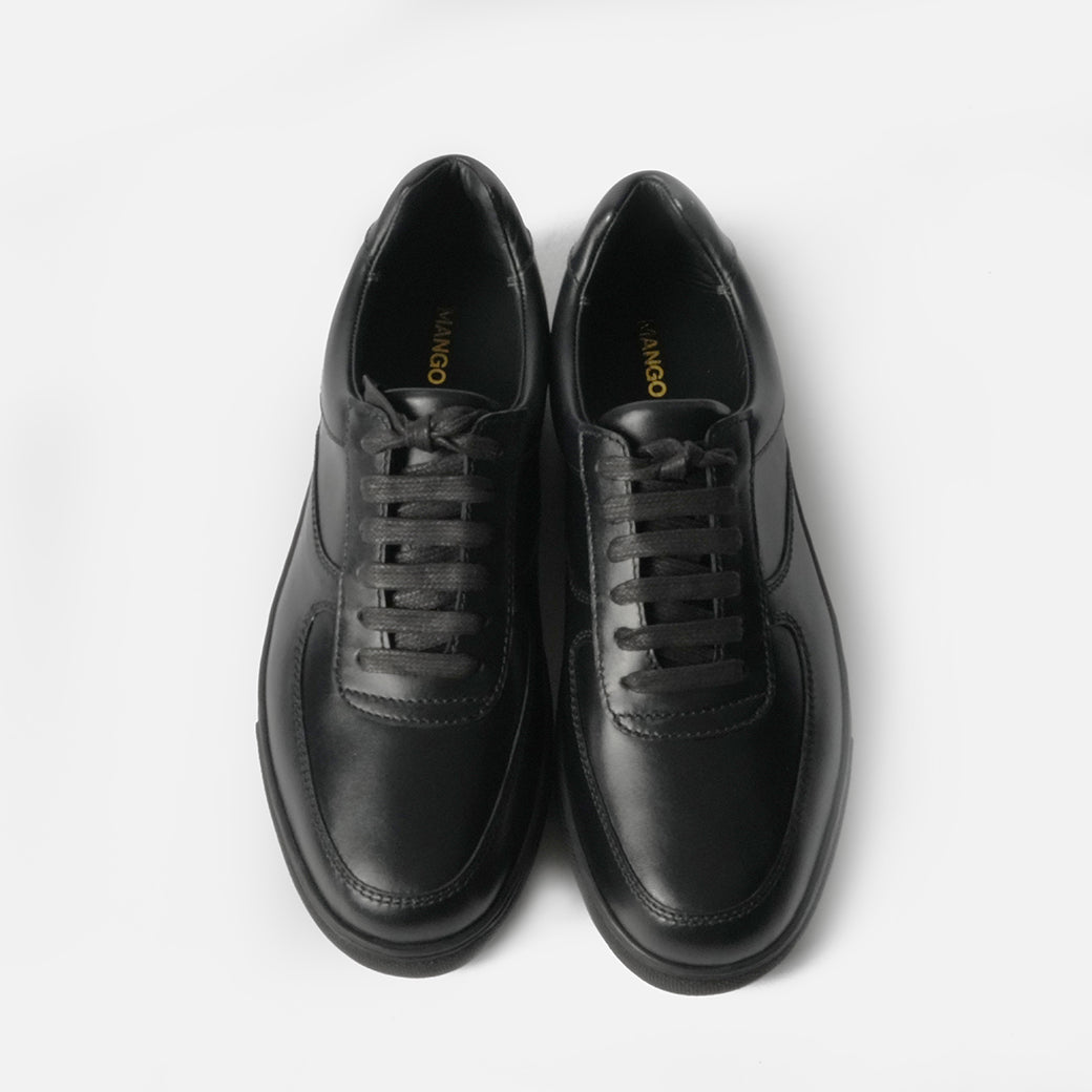[New Arrival] Forma Sneaker - Black