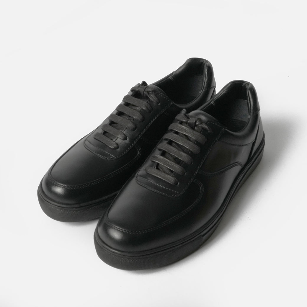 [New Arrival] Forma Sneaker - Black