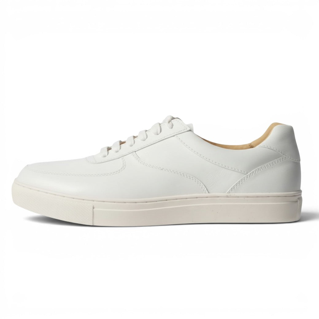 Forma Sneaker - White, Black