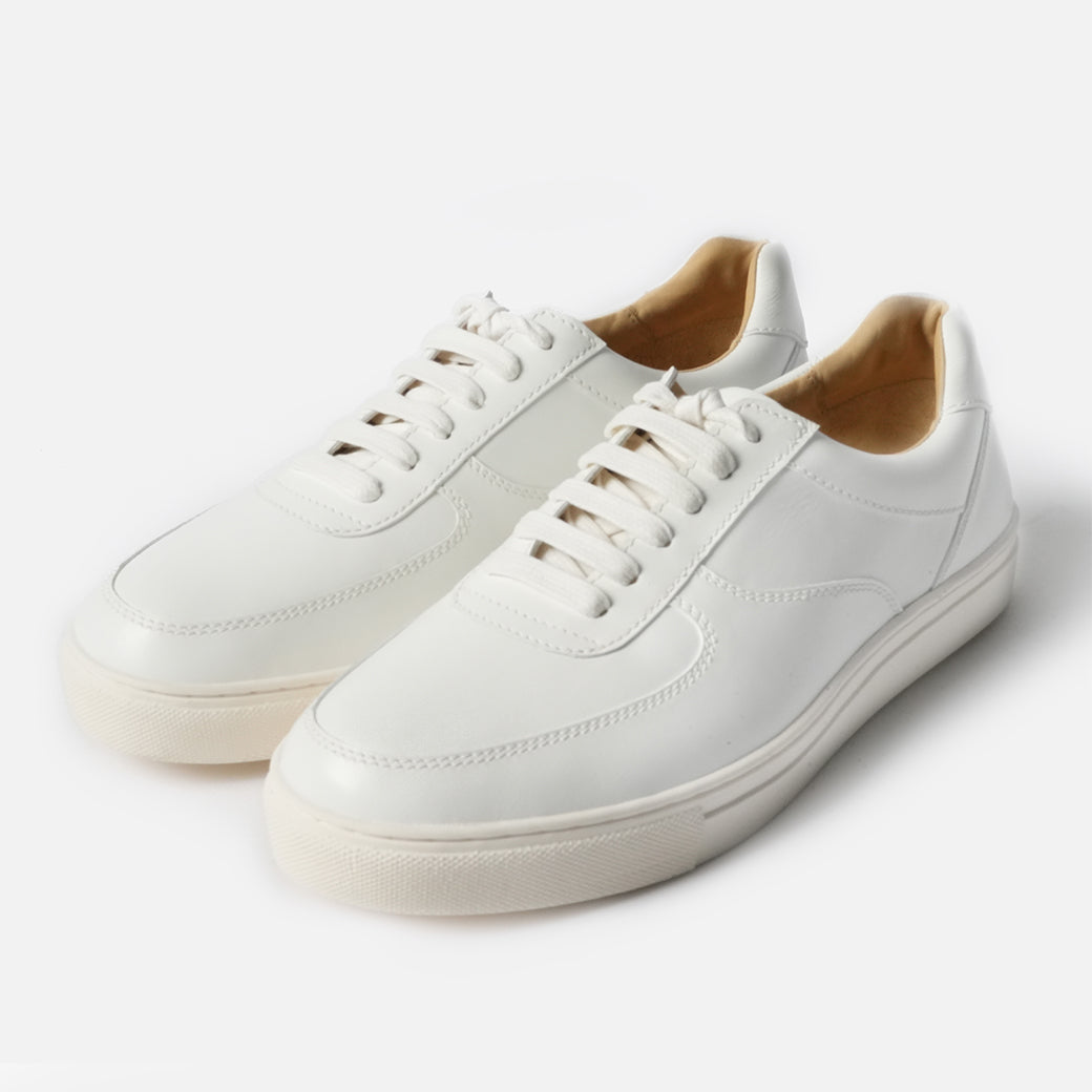 [New Arrival] Forma Sneaker - White
