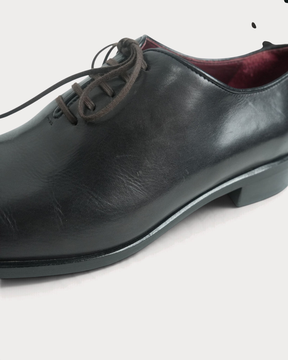 Masterpiece Wholecut Oxford · Black · Archive No.0997