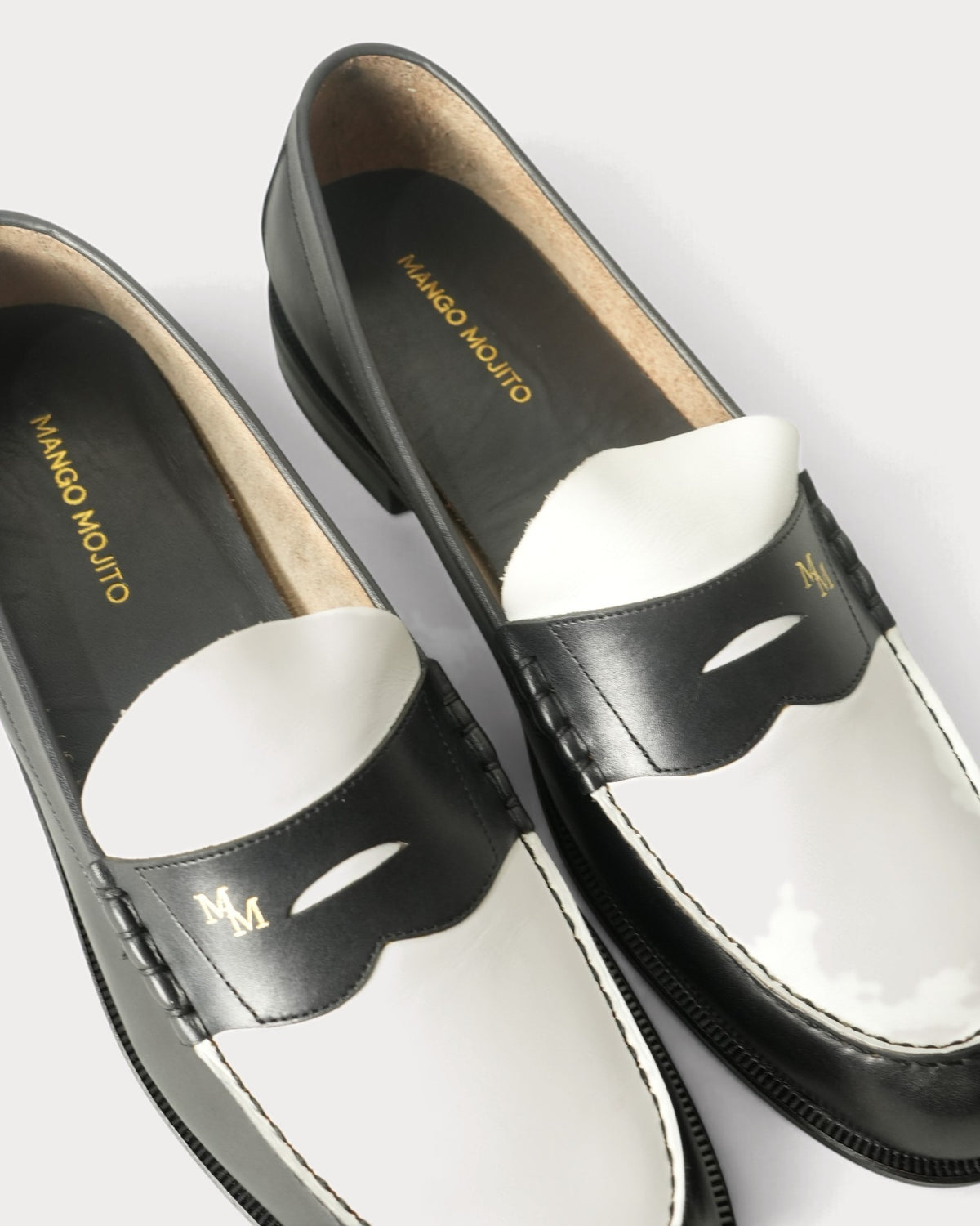 Formal Penny Loafer X Knowwhere · Black-White · Archive No.1207