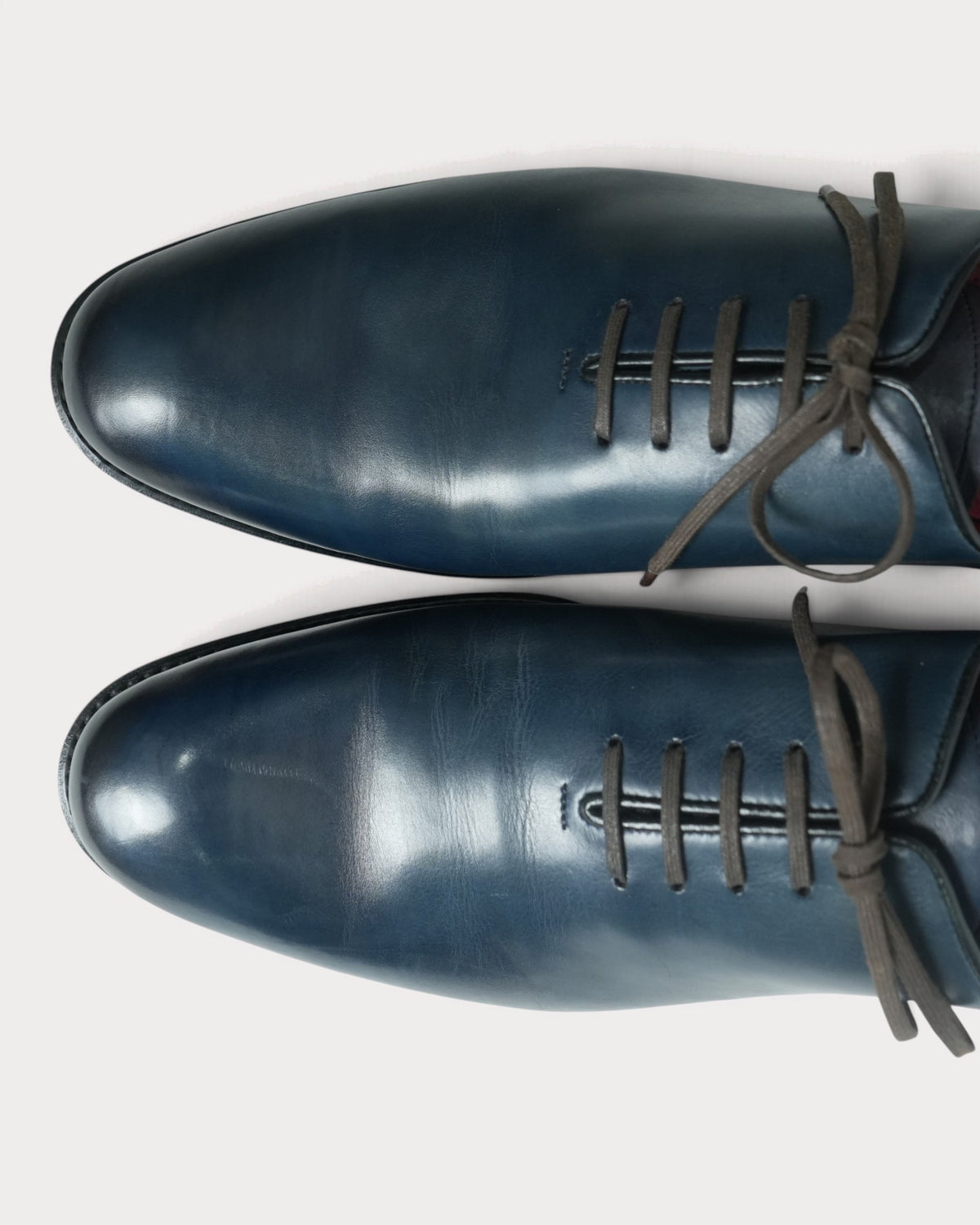 Masterpiece Wholecut Oxford · Navy · Archive No.1425