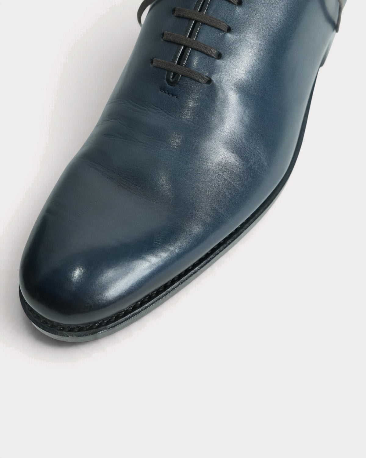 Masterpiece Wholecut Oxford · Navy · Archive No.1425
