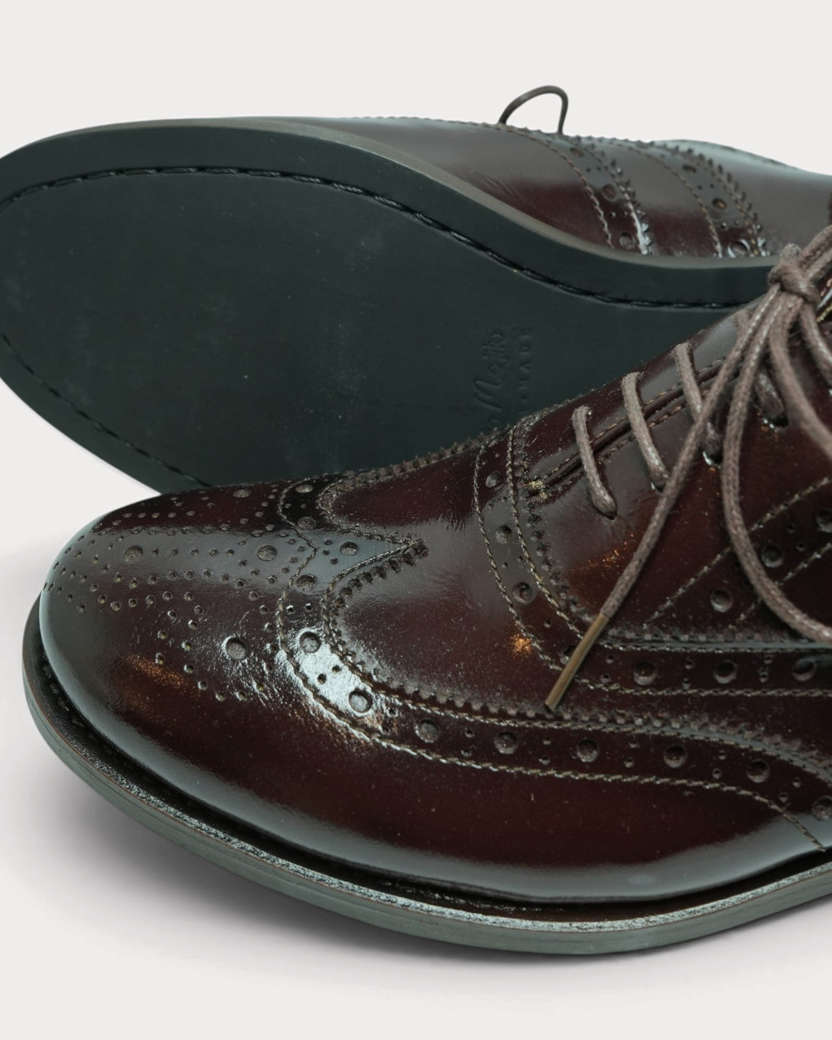 Captoe Oxford (Earlier Edition) · Brown · Archive No.1573