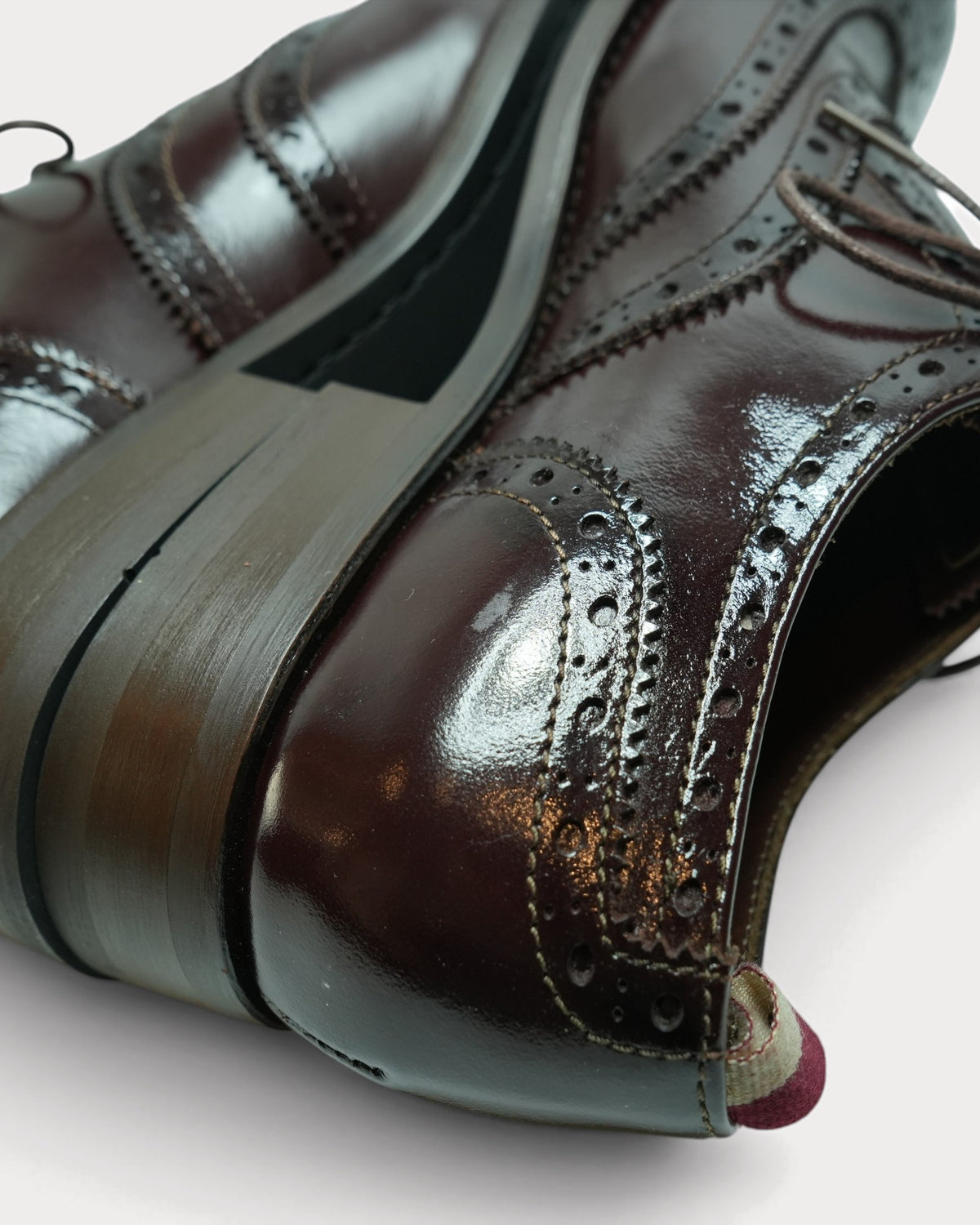 Captoe Oxford (Earlier Edition) · Brown · Archive No.1573