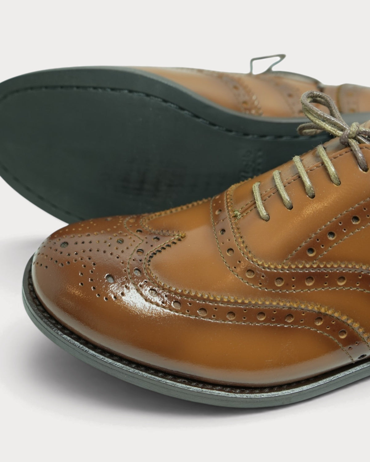 Captoe Oxford Brogue (Earlier Edition) · Burgundy · Archive No.1582