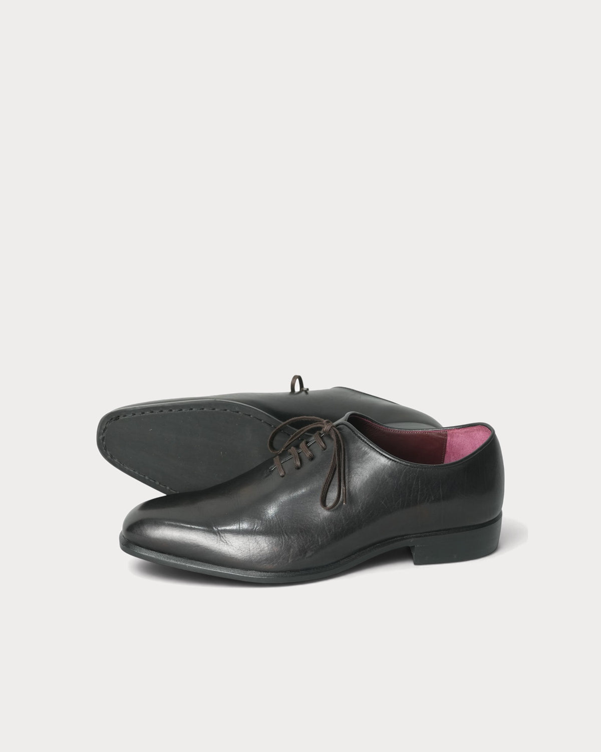 Masterpiece Wholecut Oxford (Chisel) · Black · Archive No.1814